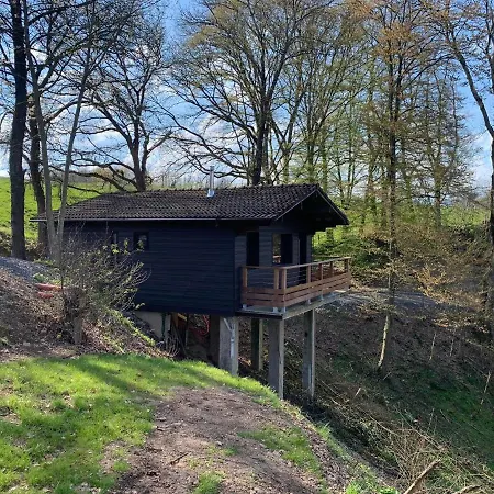 Chalet Douillets : Sur Pilotis